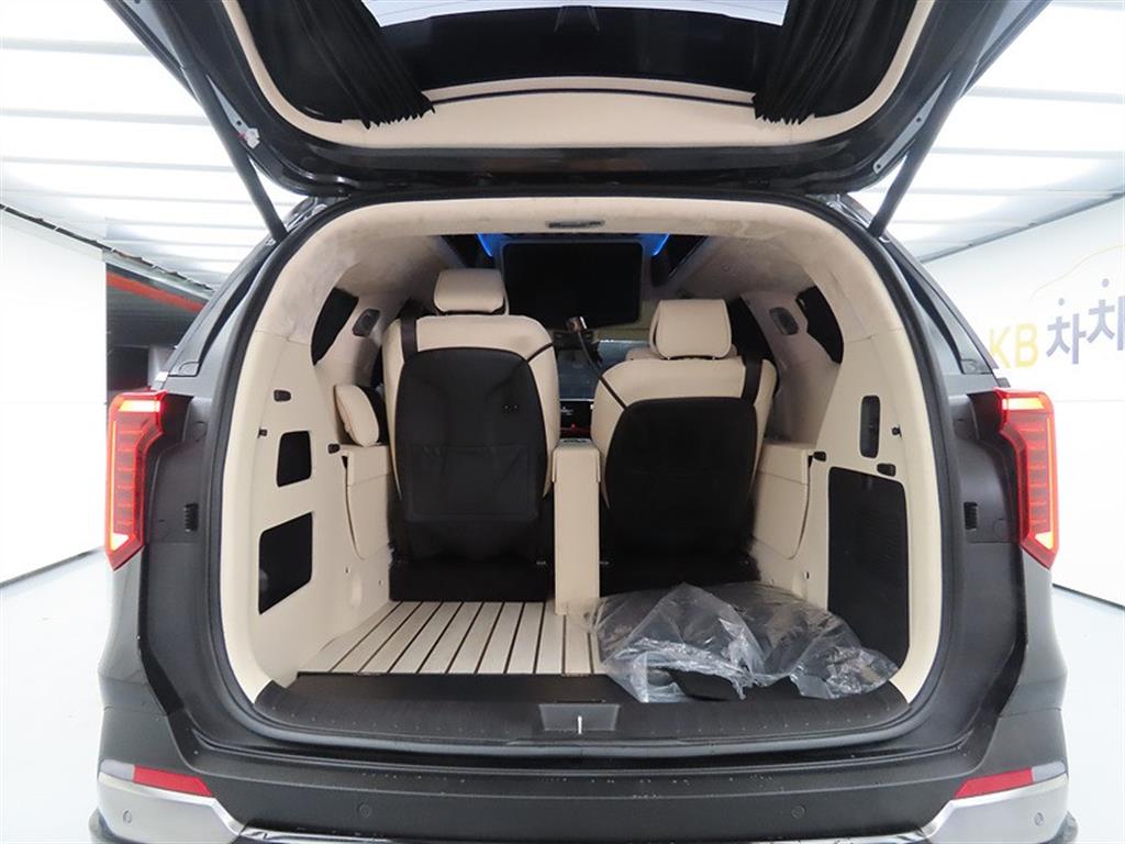 KIA Carnival 2025 Negro - Importación desde Corea - HF Imports Iquique - Foto 18