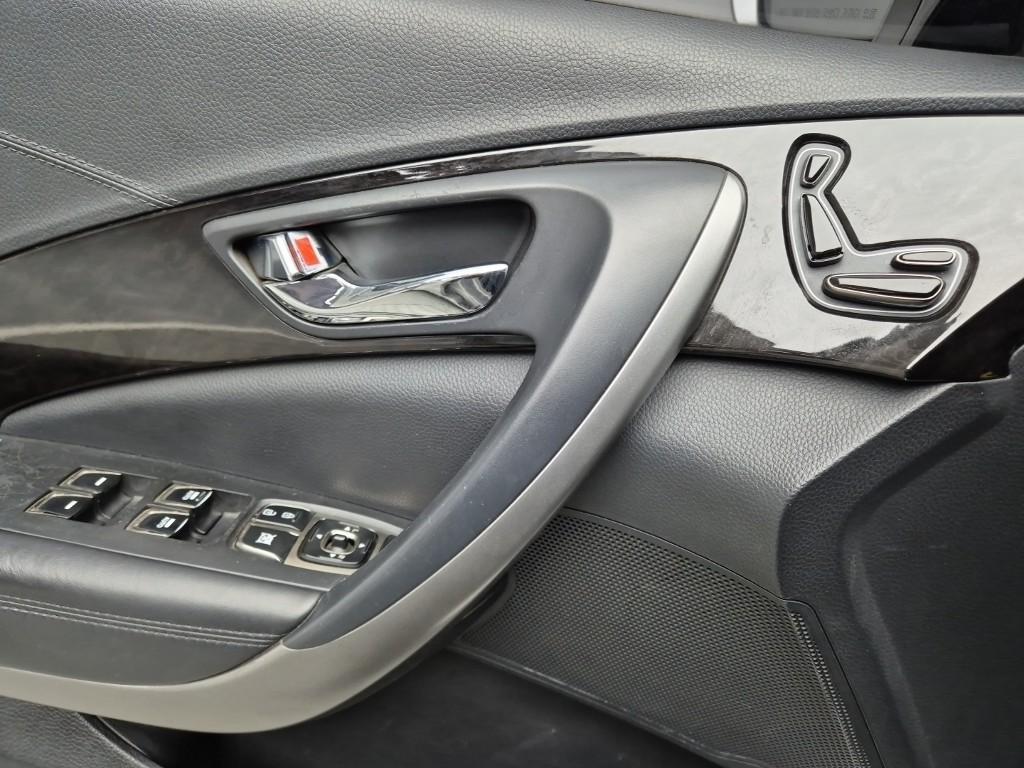 HYUNDAI Grandeur 2011 Plateado - Importación desde Corea - HF Imports Iquique - Foto 17