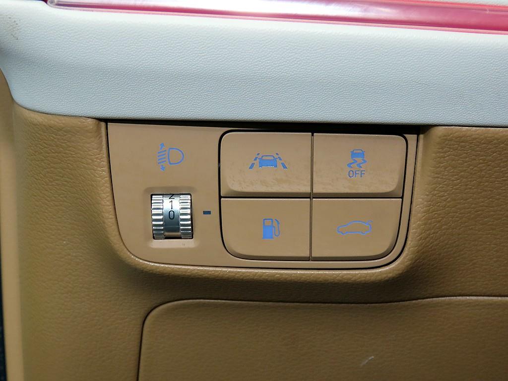 HYUNDAI Grandeur 2020 Blanco - Importación desde Corea - HF Imports Iquique - Foto 14