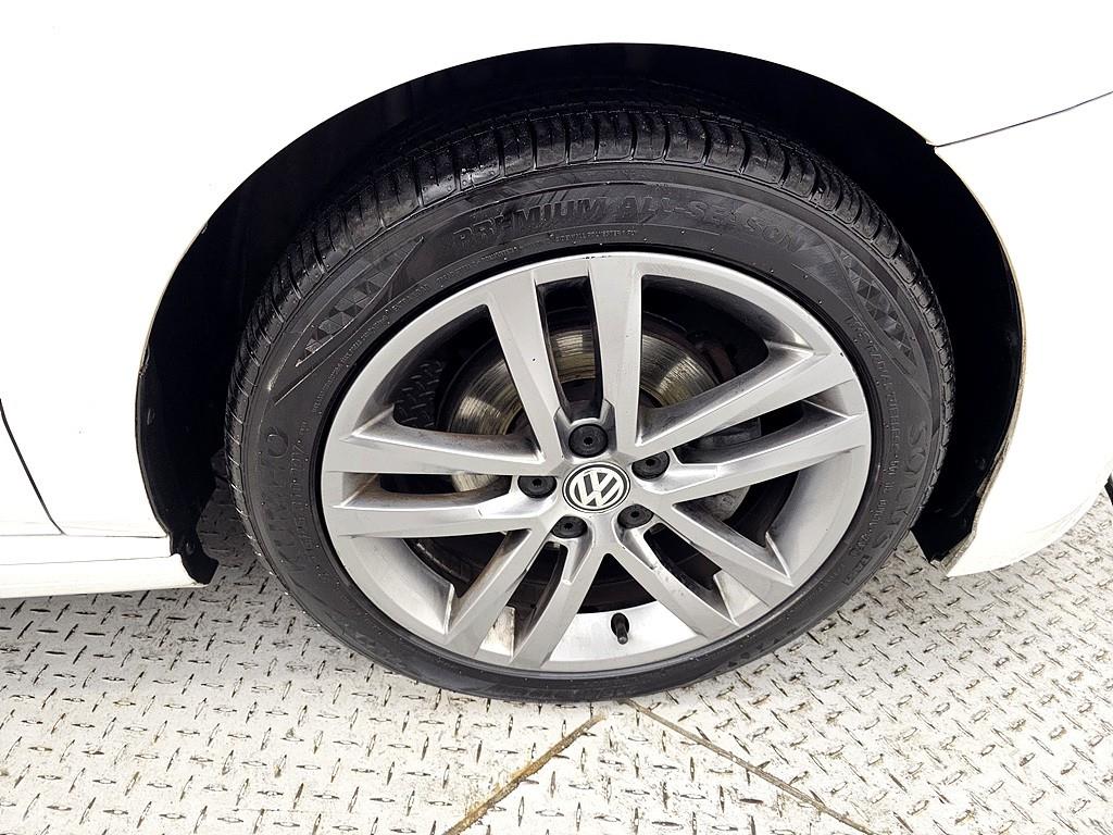 Volkswagen polo 2015 Blanco - Importación desde Corea - HF Imports Iquique - Foto 19