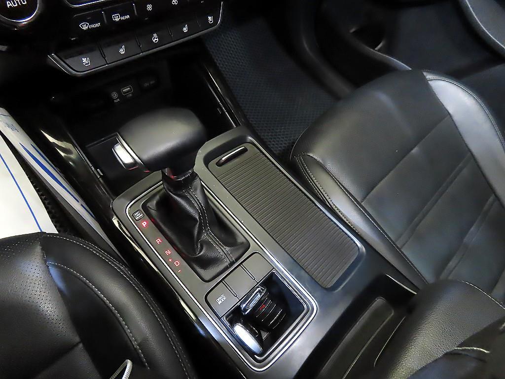 KIA Sorento - Vista 12