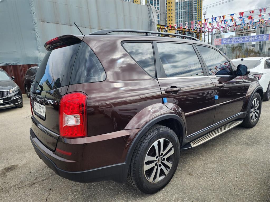 Ssangyong Rexton 2013 Blanco - Importación desde Corea - HF Imports Iquique - Foto 15