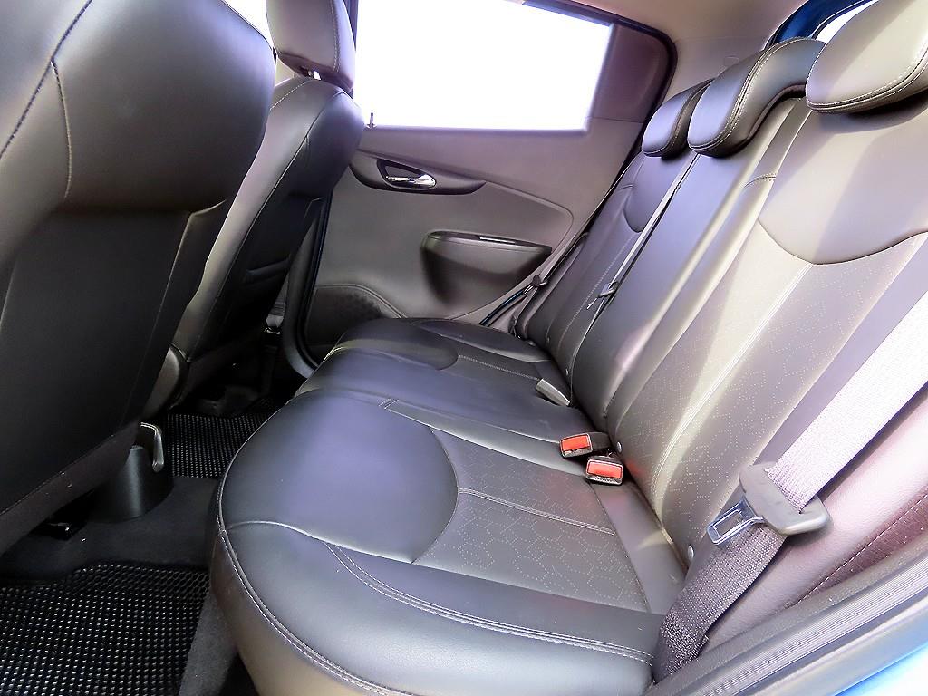 Chevrolet Spark - Vista 6