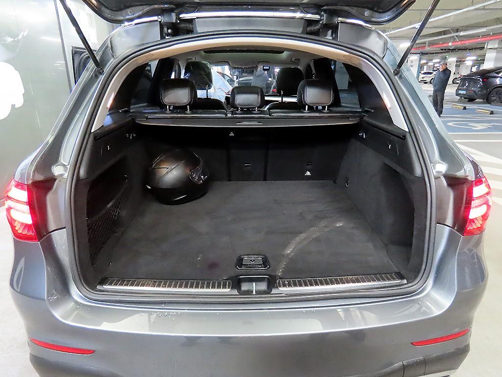 Mercedes Benz GLC Class 2018 Gris - Importación desde Corea - HF Imports Iquique - Foto 16