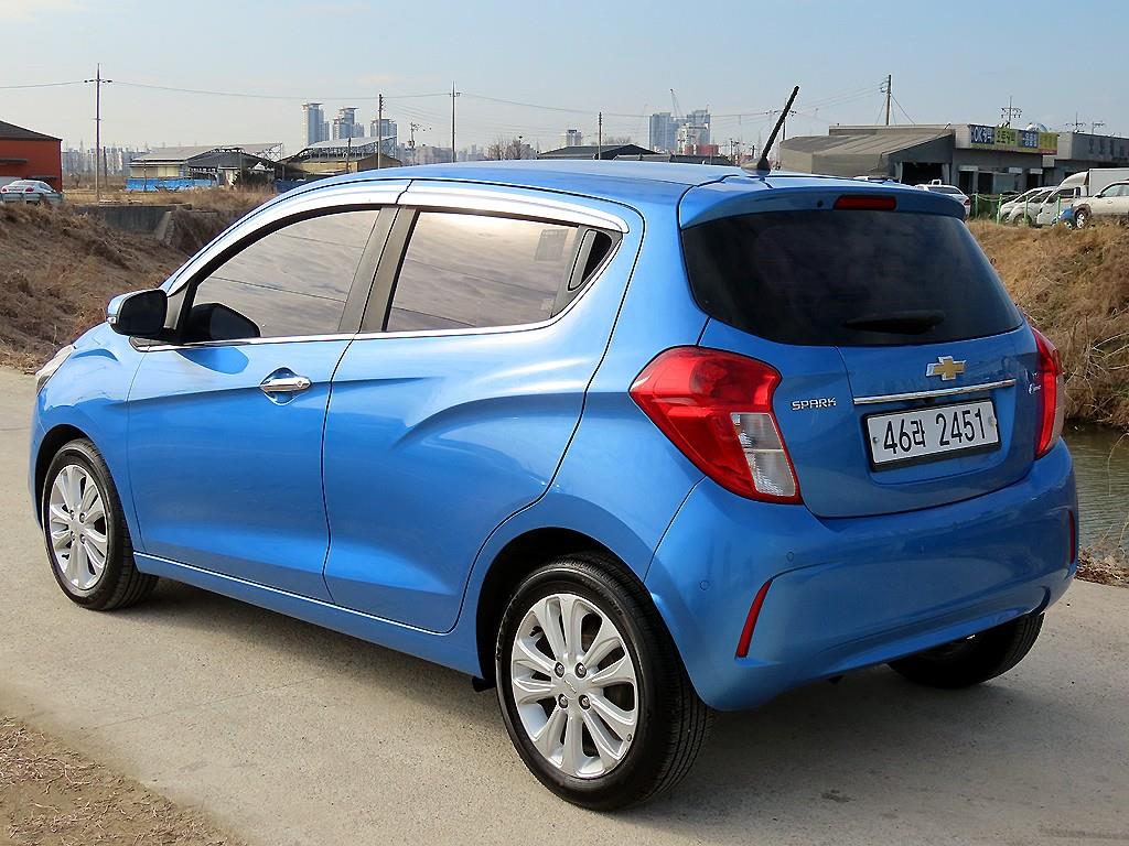 Chevrolet Spark - Vista 3