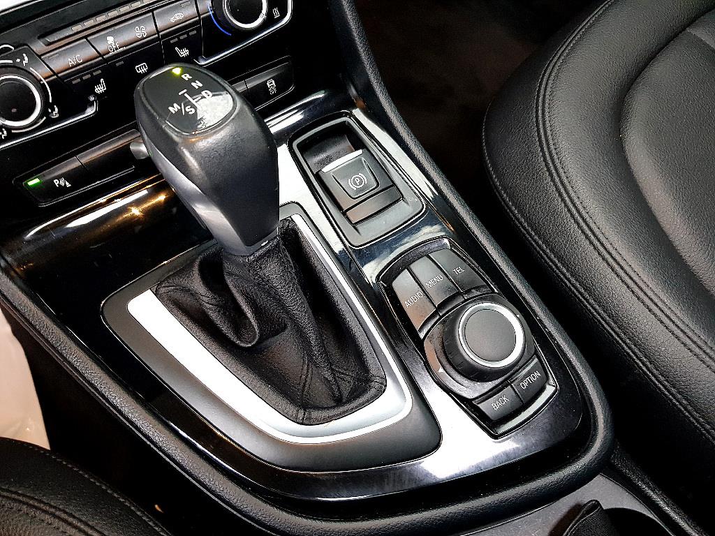 BMW 2 series - Vista 12