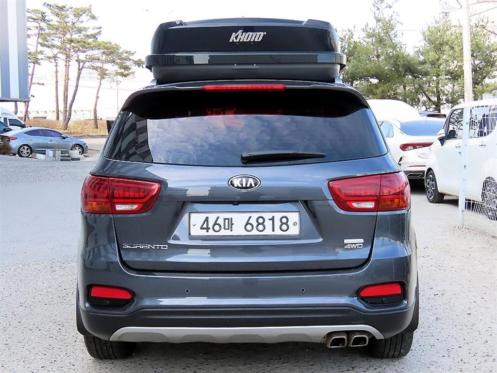 KIA Sorento - Vista 4