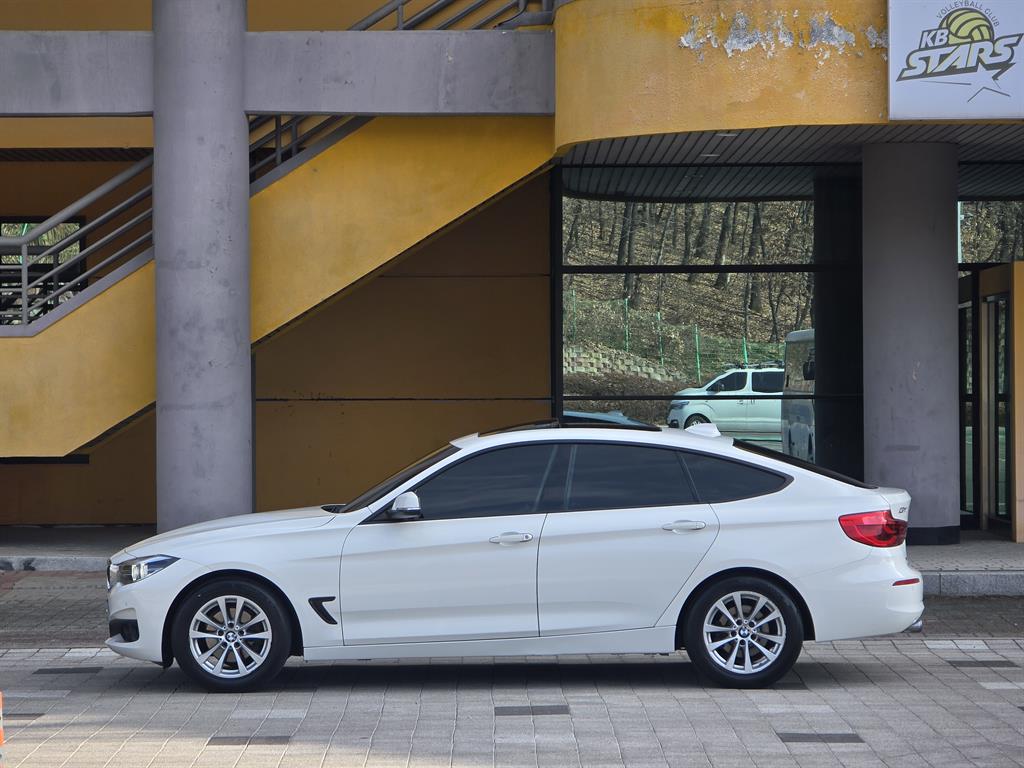 BMW Gran Turismo - Vista 4