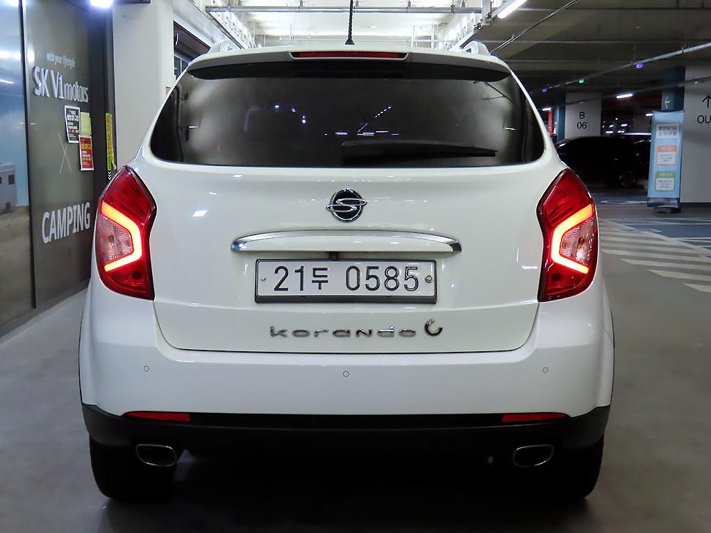 Ssangyong Korando - Vista 5