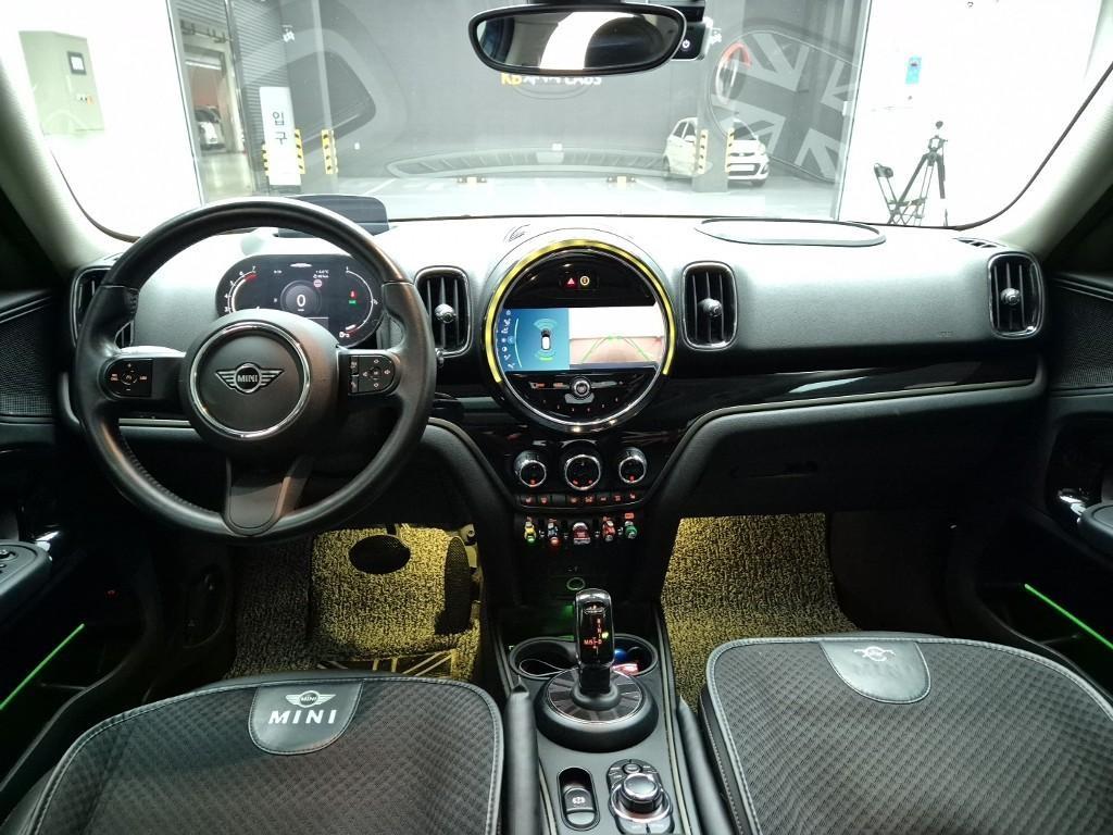 Mini Countryman - Vista 7