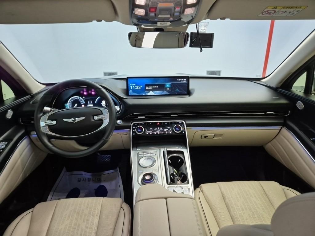 Genesis GV80 - Vista 7