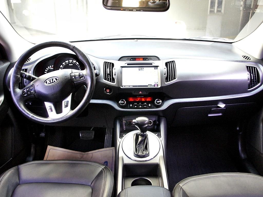 KIA Sportage - Vista 9