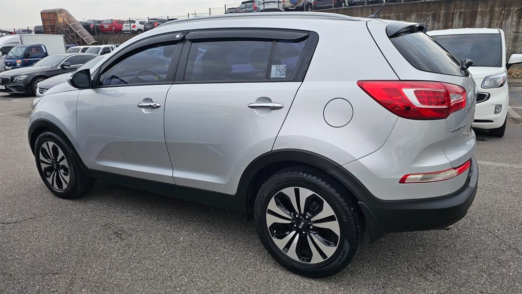 KIA Sportage - Vista 3