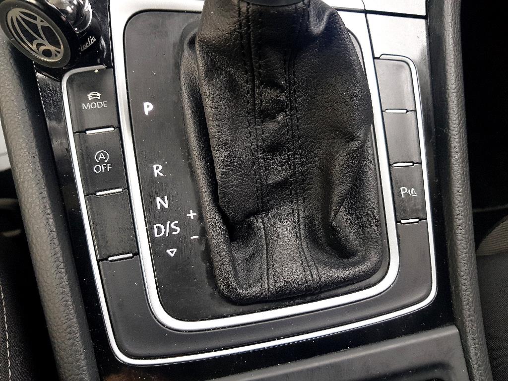 Volkswagen Golf 2014 Blanco - Importación desde Corea - HF Imports Iquique - Foto 15