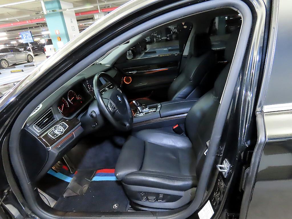 BMW 7 Series - Vista 6