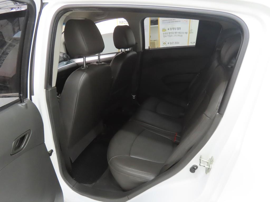 Chevrolet Spark - Vista 6