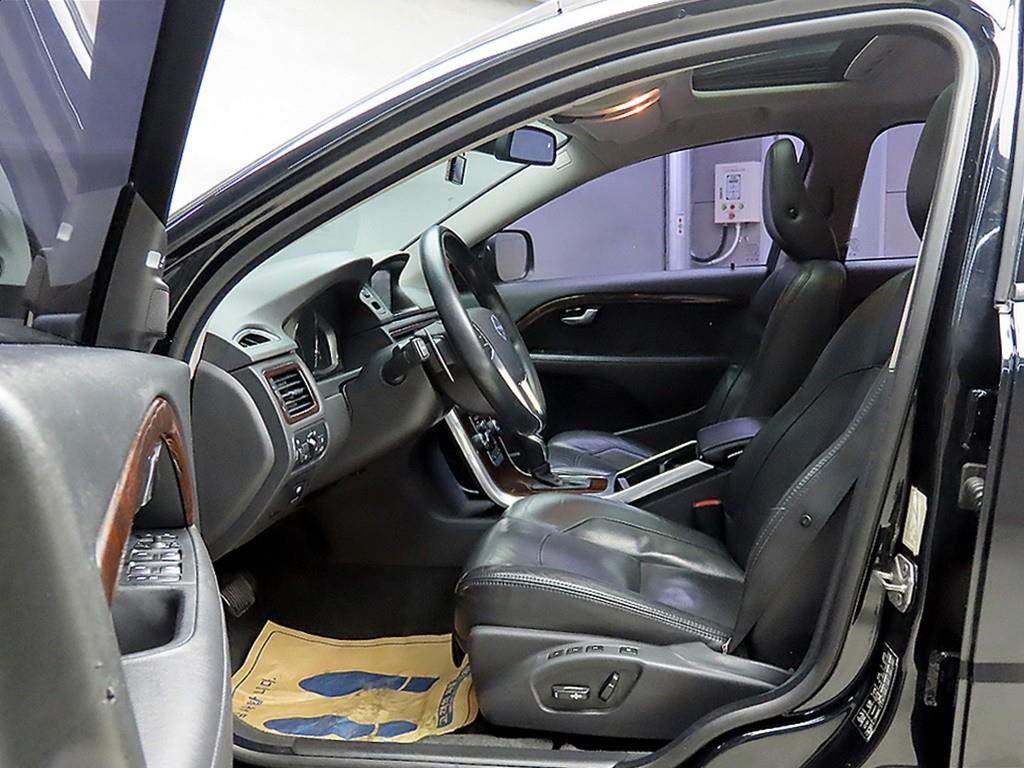 Volvo XC70 - Vista 5