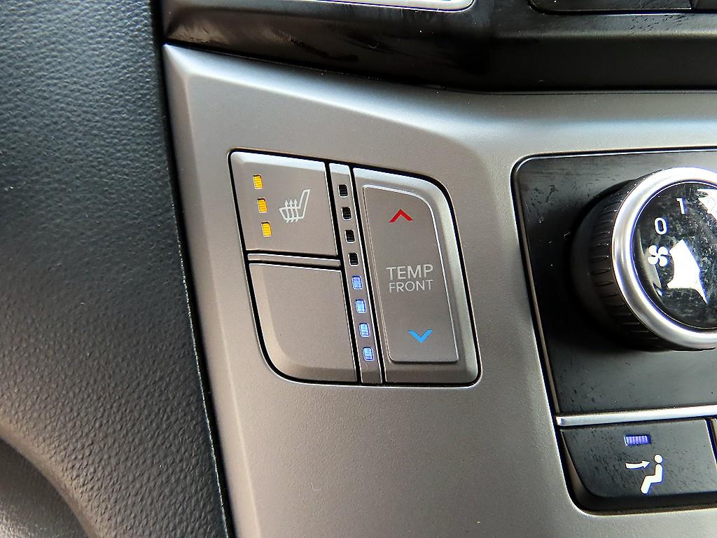 HYUNDAI Starex 2018 Amarillo - Importación desde Corea - HF Imports Iquique - Foto 15