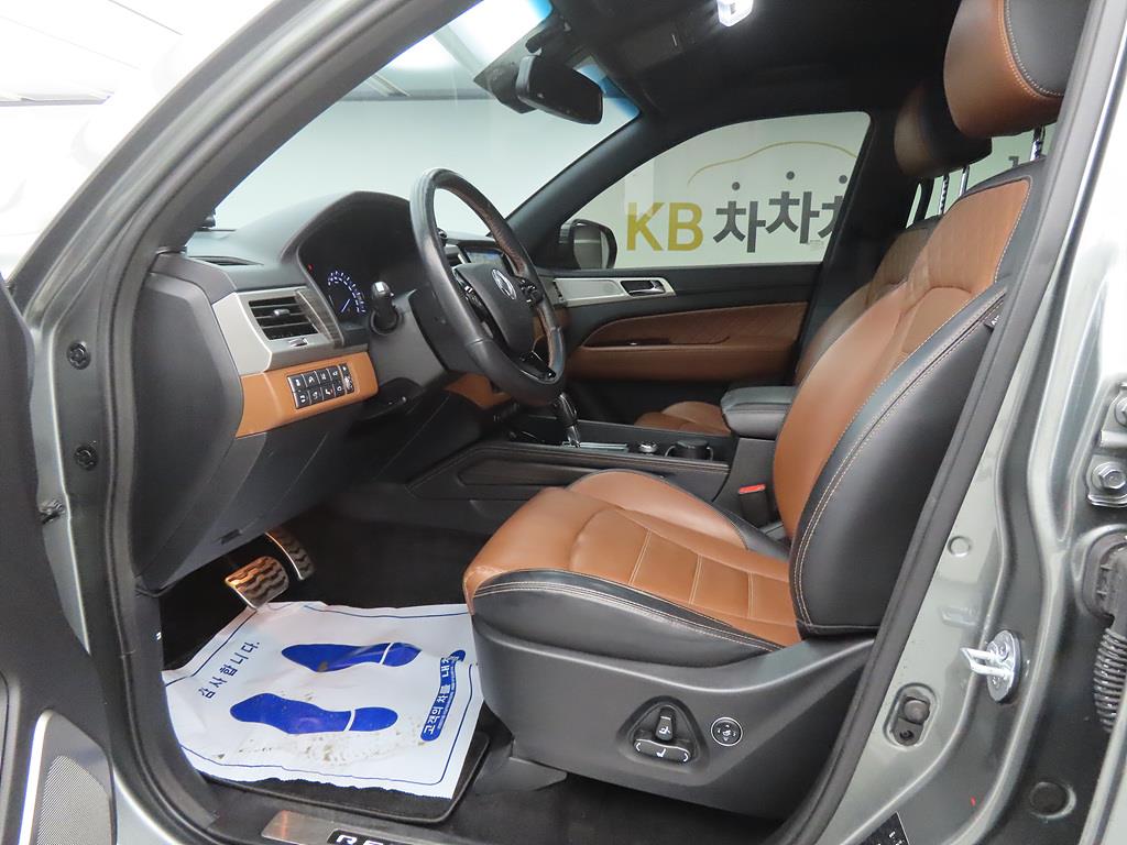 Ssangyong Rexton - Vista 5
