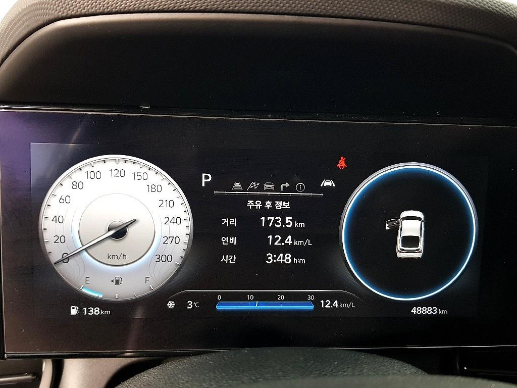 HYUNDAI Avante - Vista 7