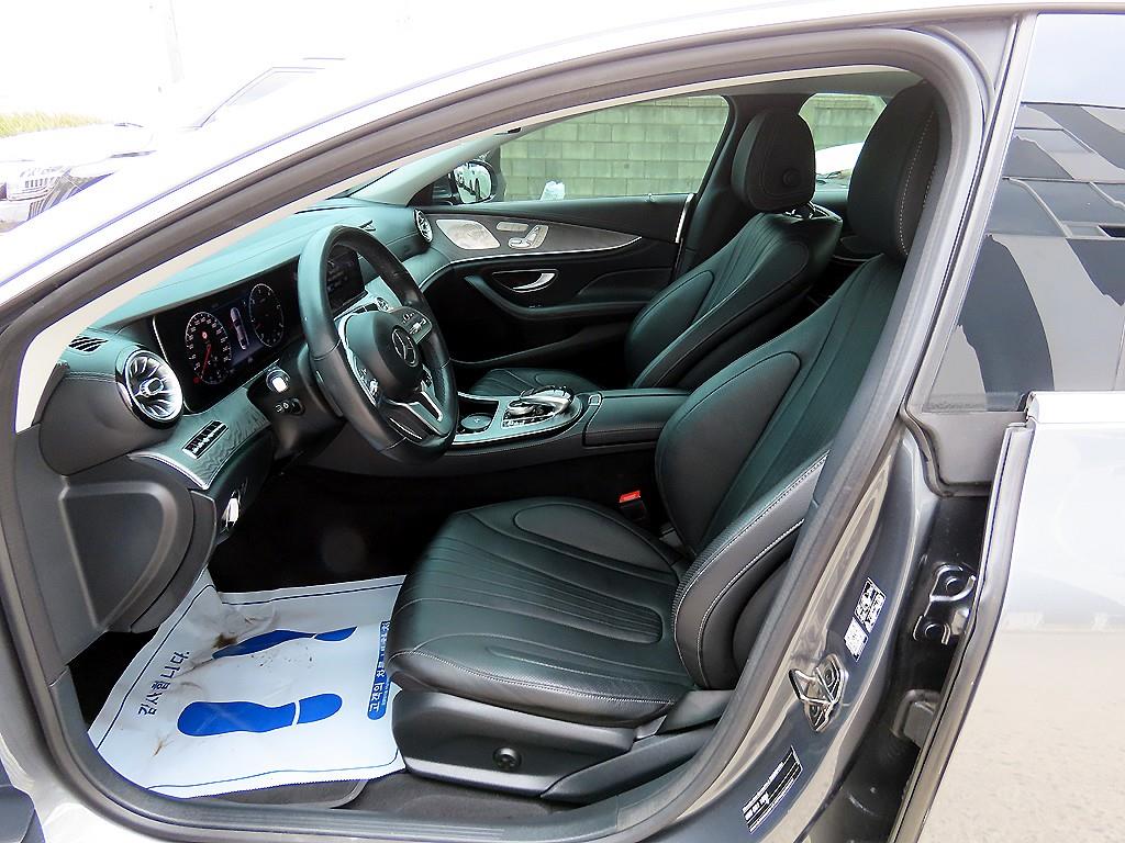 Mercedes Benz CLS Class - Vista 5