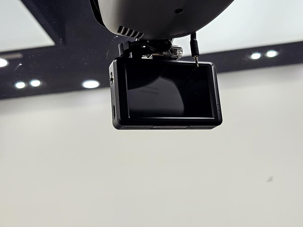 SAMSUNG QM3 - Vista 12