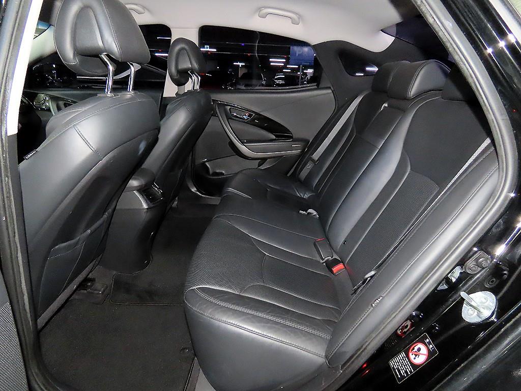 HYUNDAI Grandeur - Vista 7