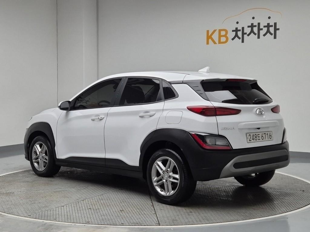 HYUNDAI Kona - Vista 2