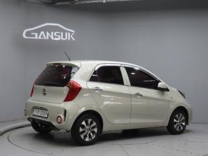 KIA Morning - Vista 8