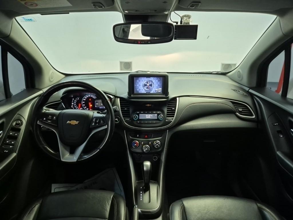 Chevrolet Trax - Vista 7