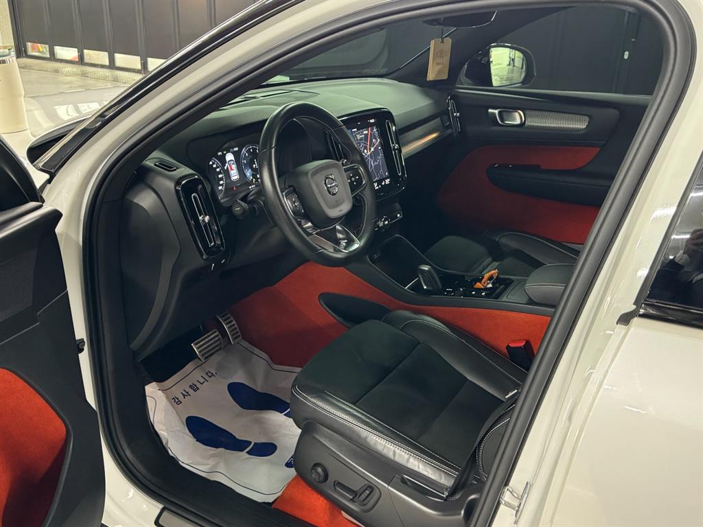 Volvo XC40 - Vista 12