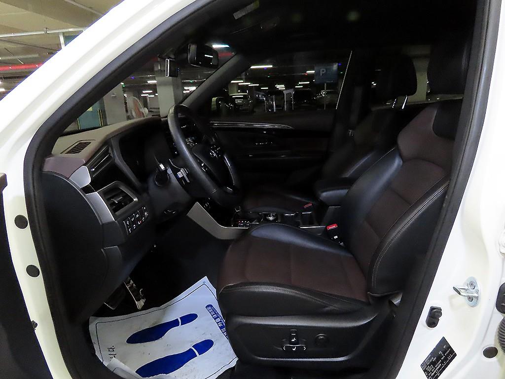 Ssangyong Korando - Vista 6