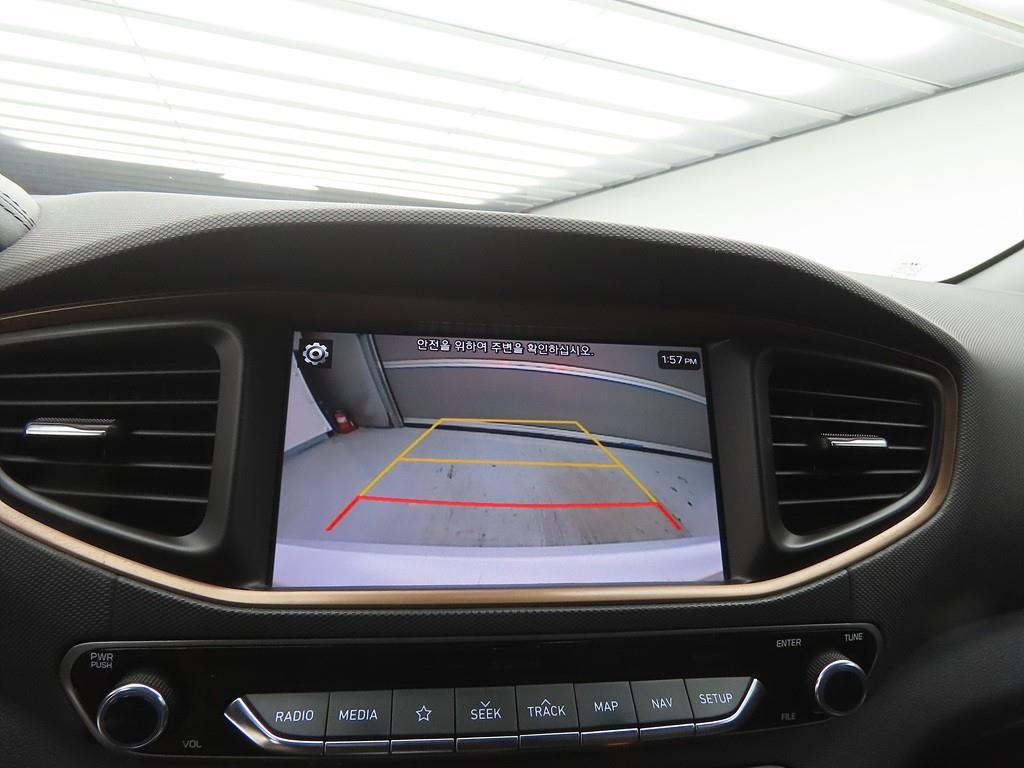 HYUNDAI Ioniq 2019 Blanco - Importación desde Corea - HF Imports Iquique - Foto 13