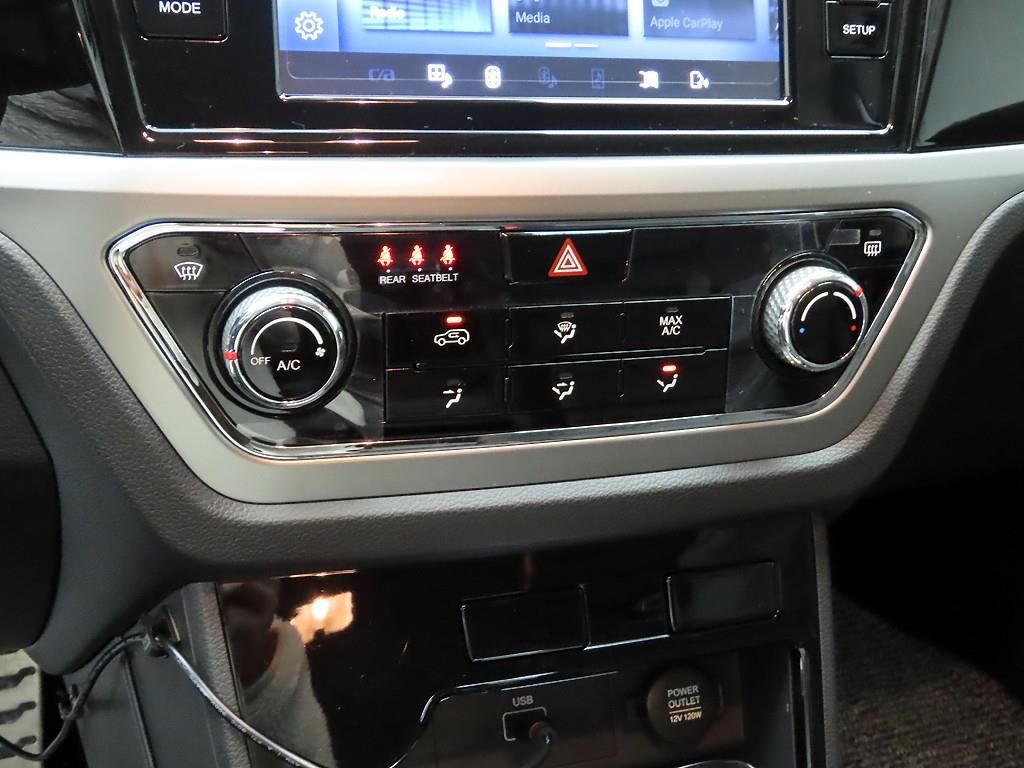 Ssangyong Korando - Vista 9