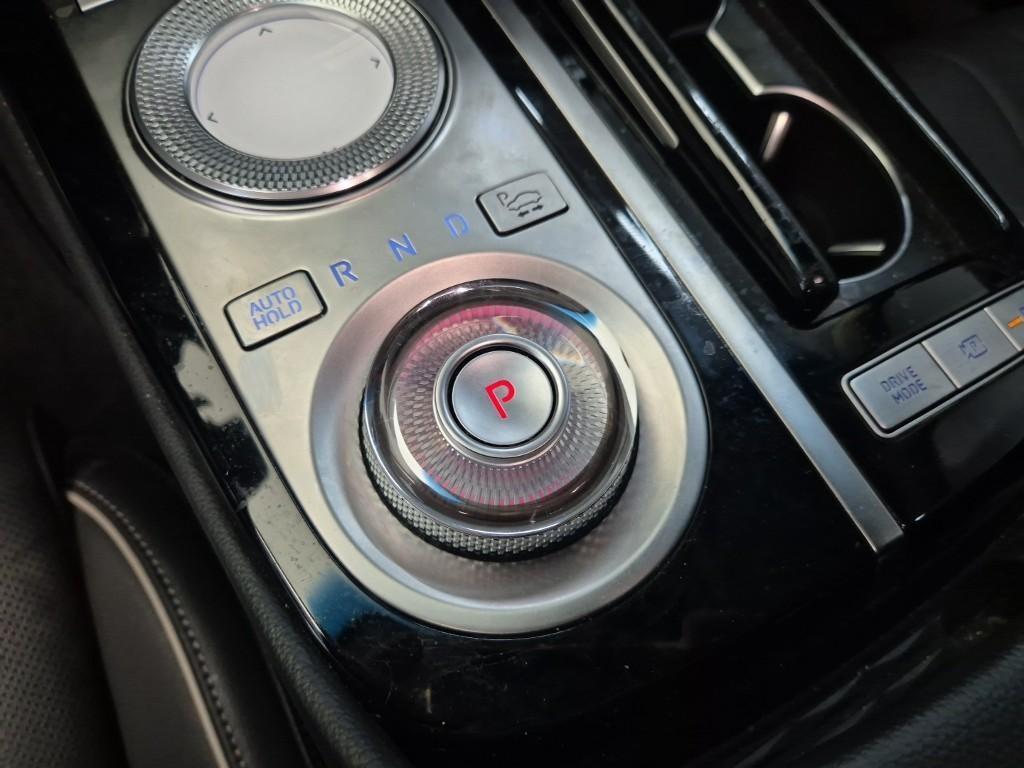 Genesis G80 - Vista 8