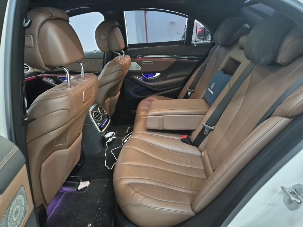 Mercedes Benz S Class - Vista 12