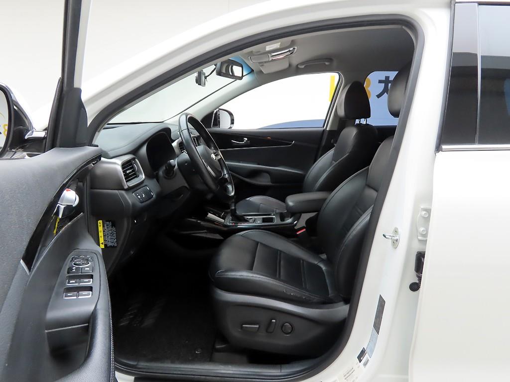 KIA Sorento 2019 - Importación desde Corea - HF Imports Iquique - Foto 13
