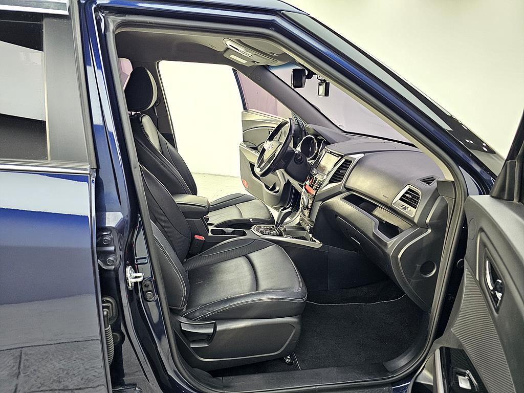 Ssangyong Tivoli 2016 Azul - Importación desde Corea - HF Imports Iquique - Foto 15