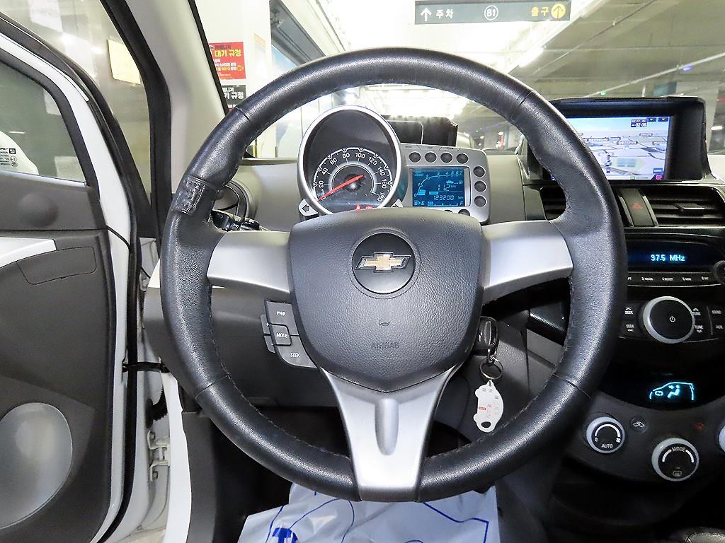 Chevrolet Spark - Vista 8