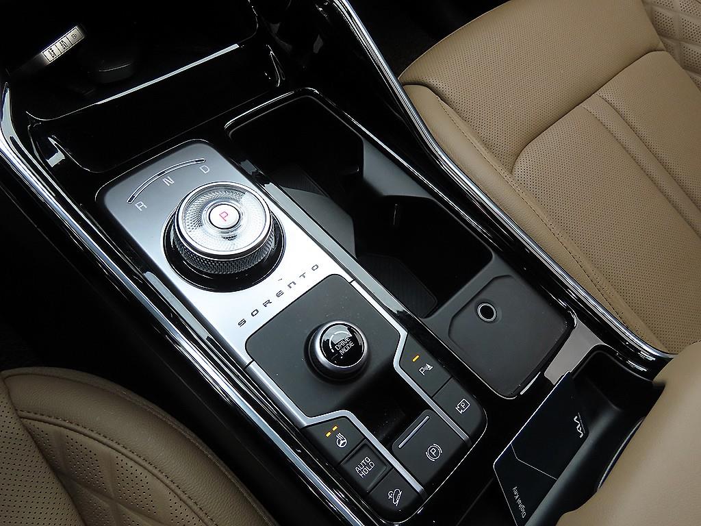 KIA Sorento - Vista 11