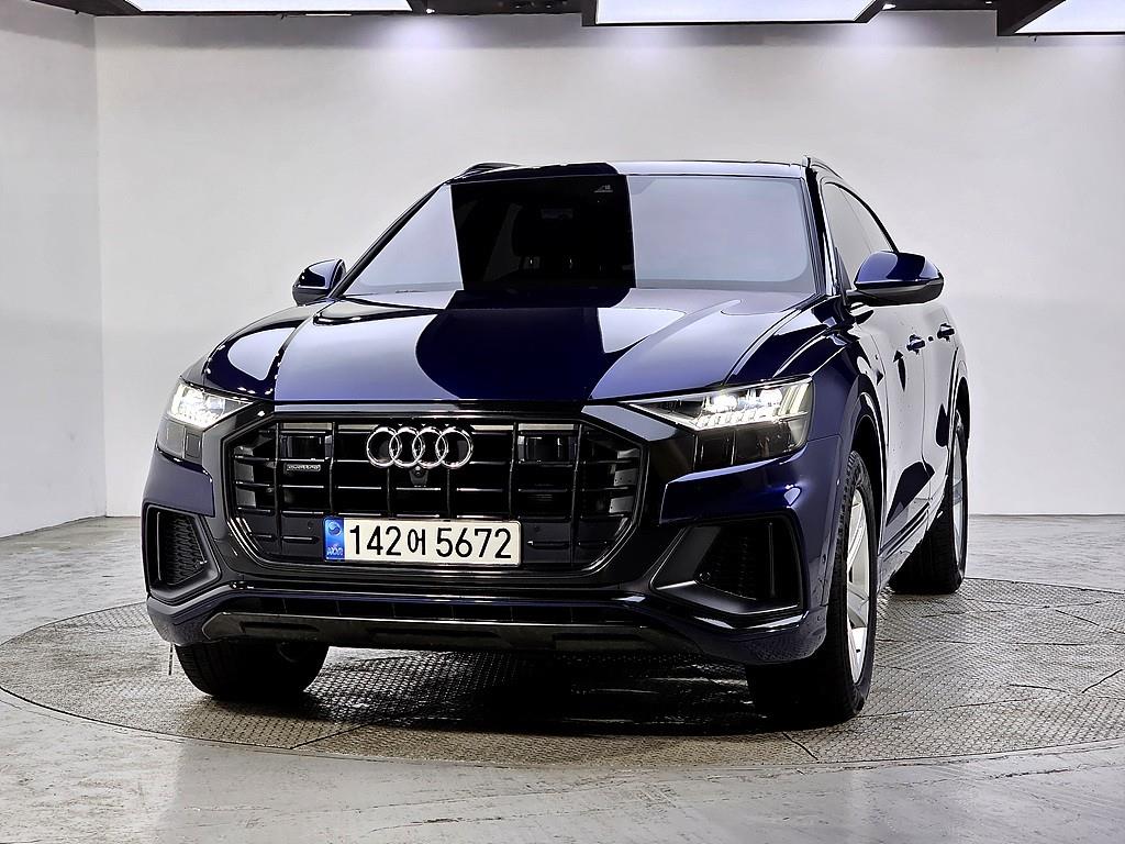 Audi Q8 - Vista 2