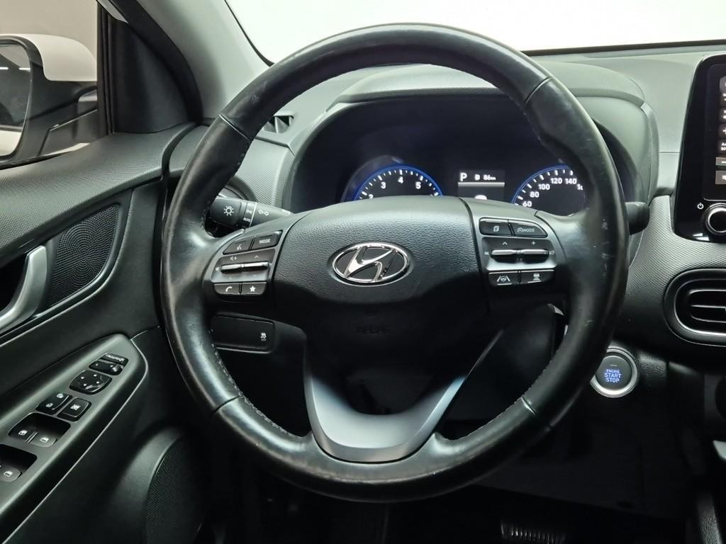 HYUNDAI Kona - Vista 6