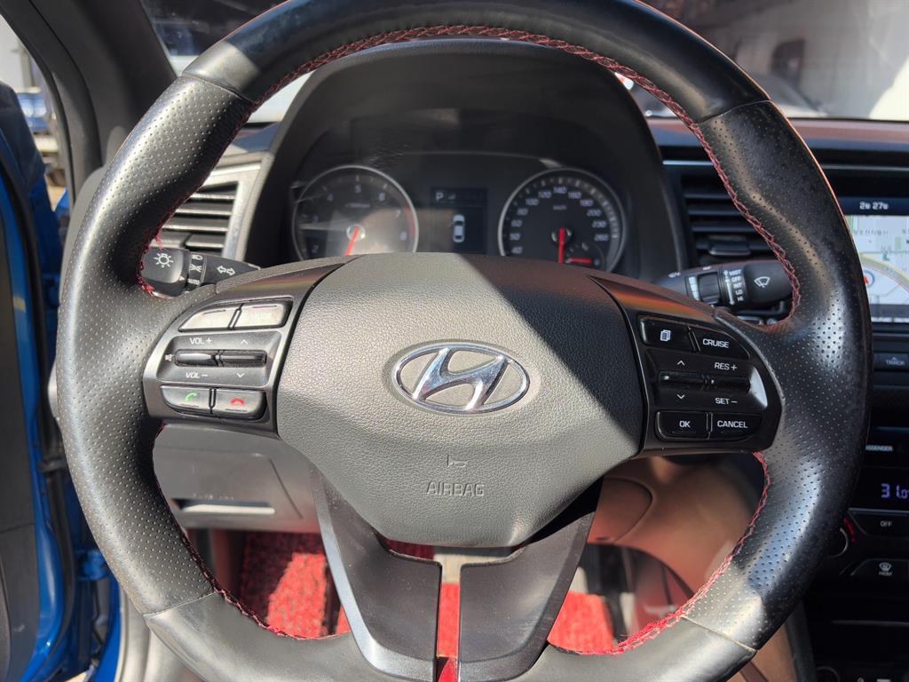 HYUNDAI Avante 2018 Azul - Importación desde Corea - HF Imports Iquique - Foto 15