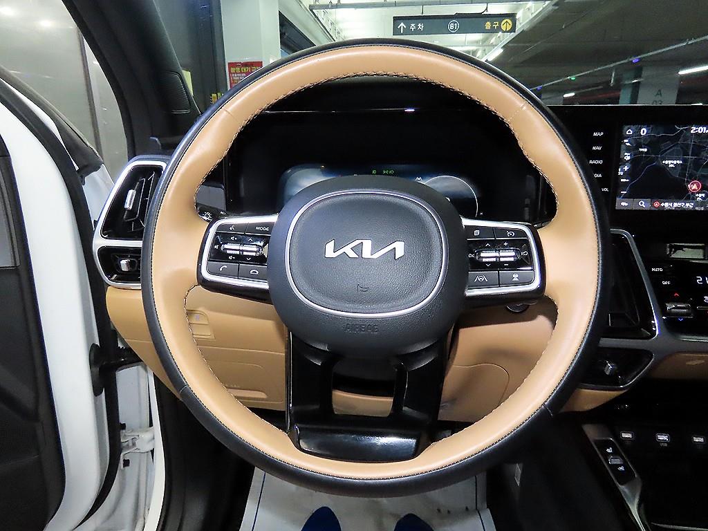 KIA Sorento - Vista 8