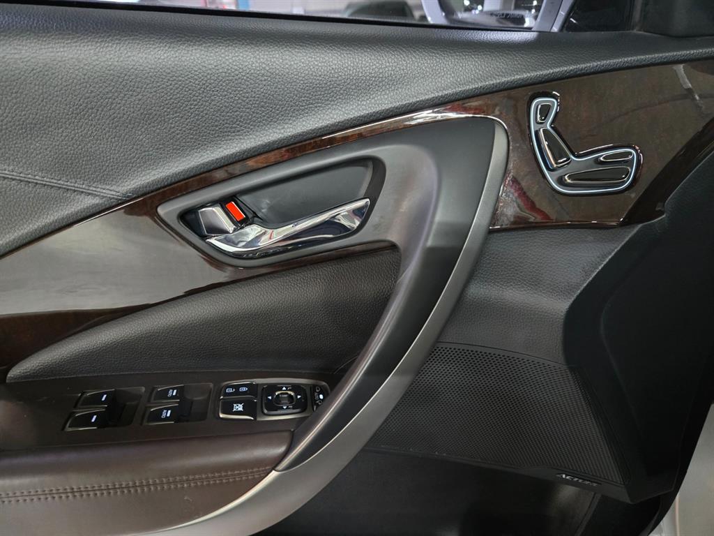 HYUNDAI Grandeur 2014 Plateado - Importación desde Corea - HF Imports Iquique - Foto 15