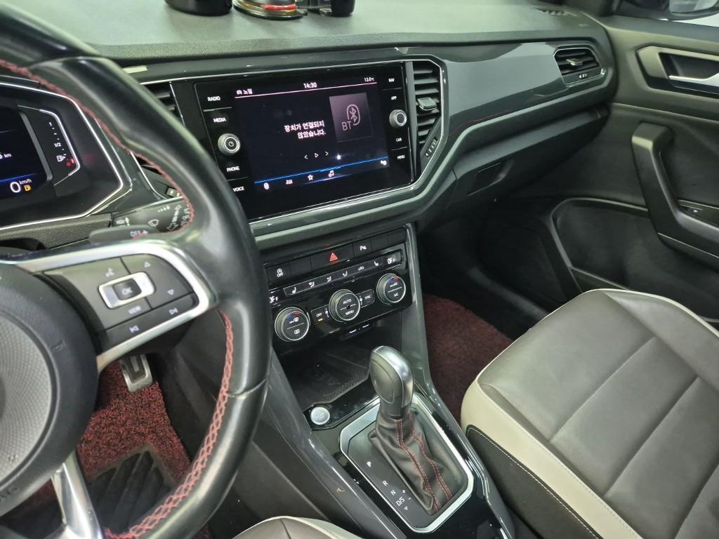 Volkswagen T-Roc - Vista 10