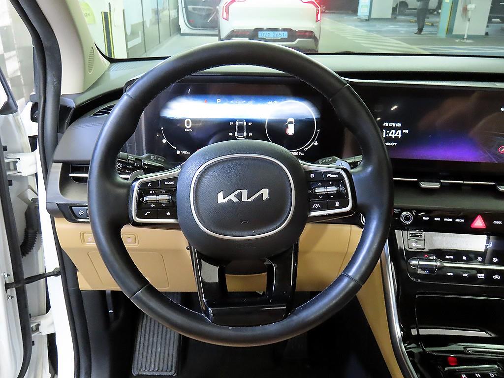 KIA Carnival 2022 the color of pearl - Importación desde Corea - HF Imports Iquique - Foto 17