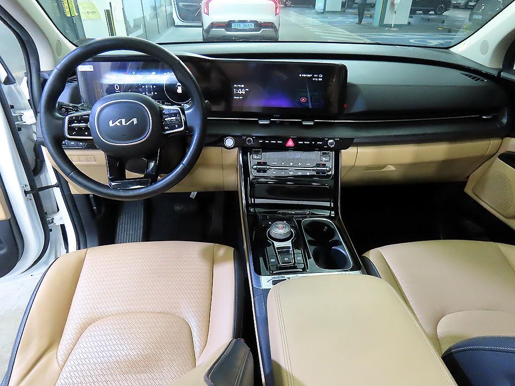 KIA Carnival - Vista 6