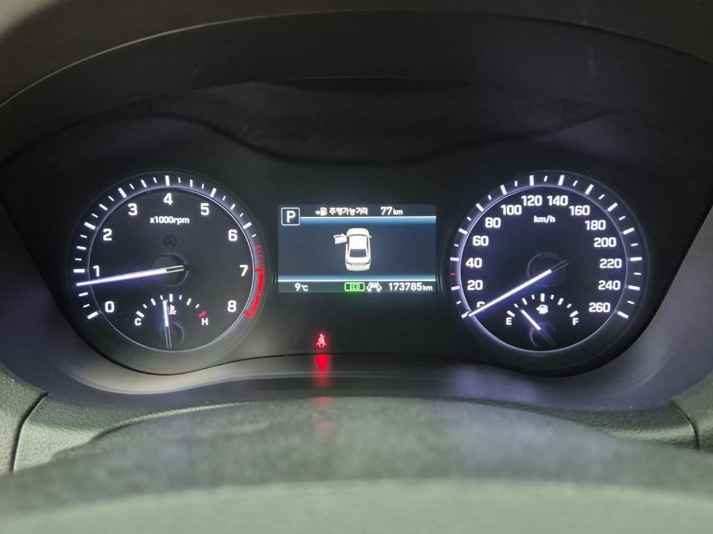 Genesis G80 - Vista 7