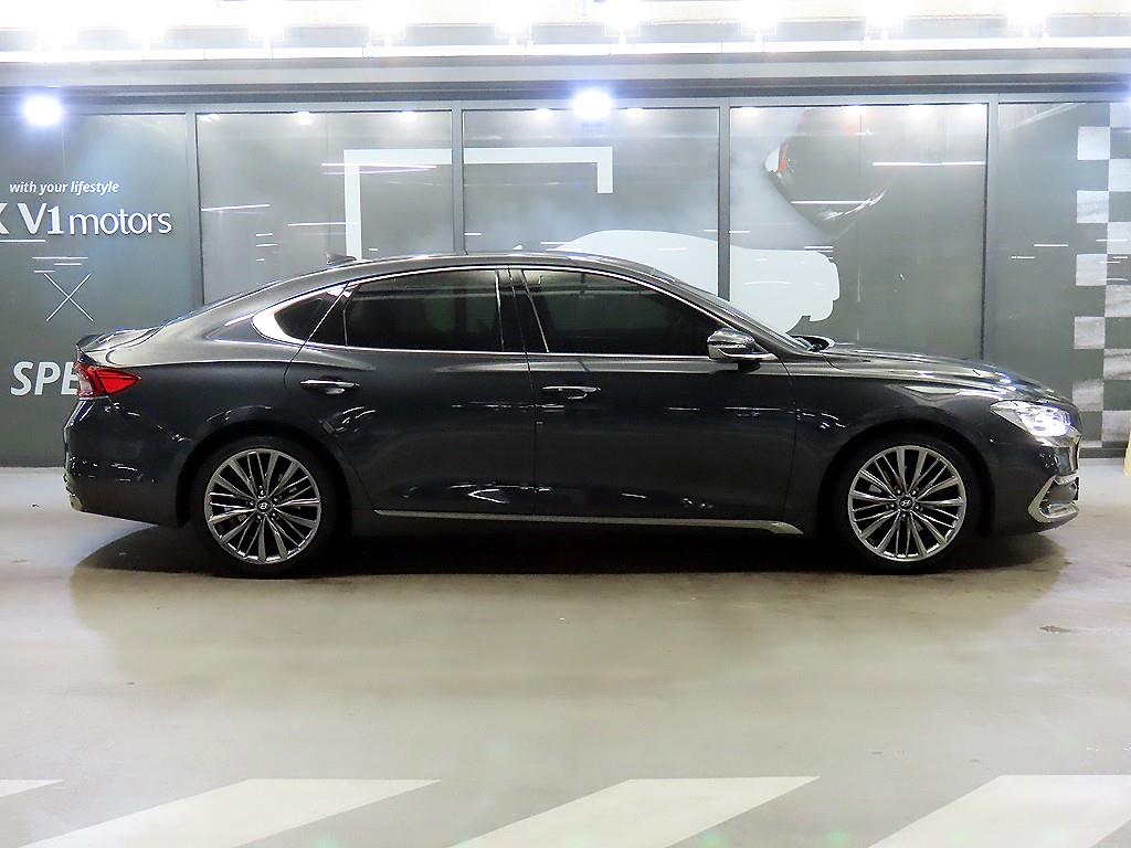 HYUNDAI Grandeur - Vista 3